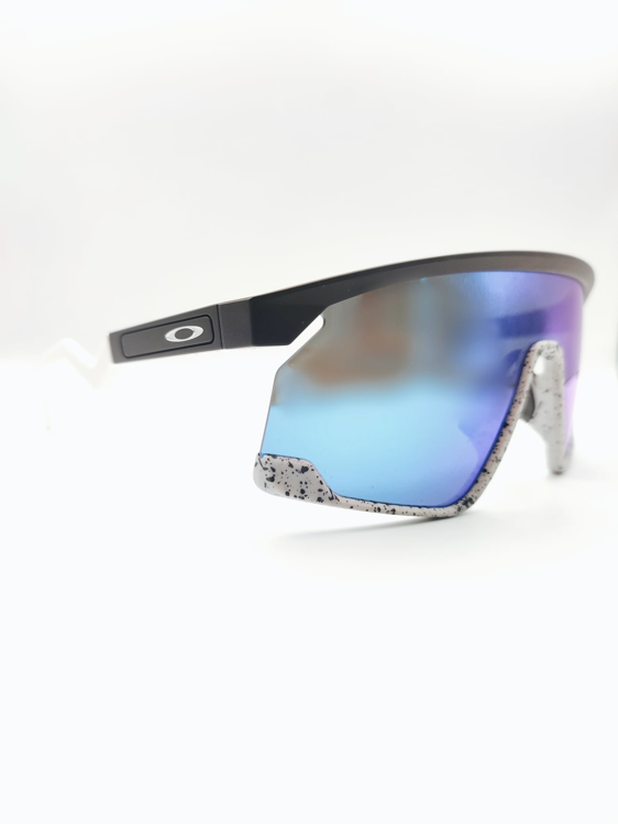 Εικόνα της OO280-0339 OAKLEY ΚΟΚΑΛΙΝΟ ΗΛΙΟΥ ΑΘΛΗΤΙΚΟ